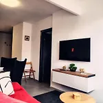 3 Split